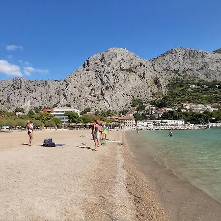 Punta Omis